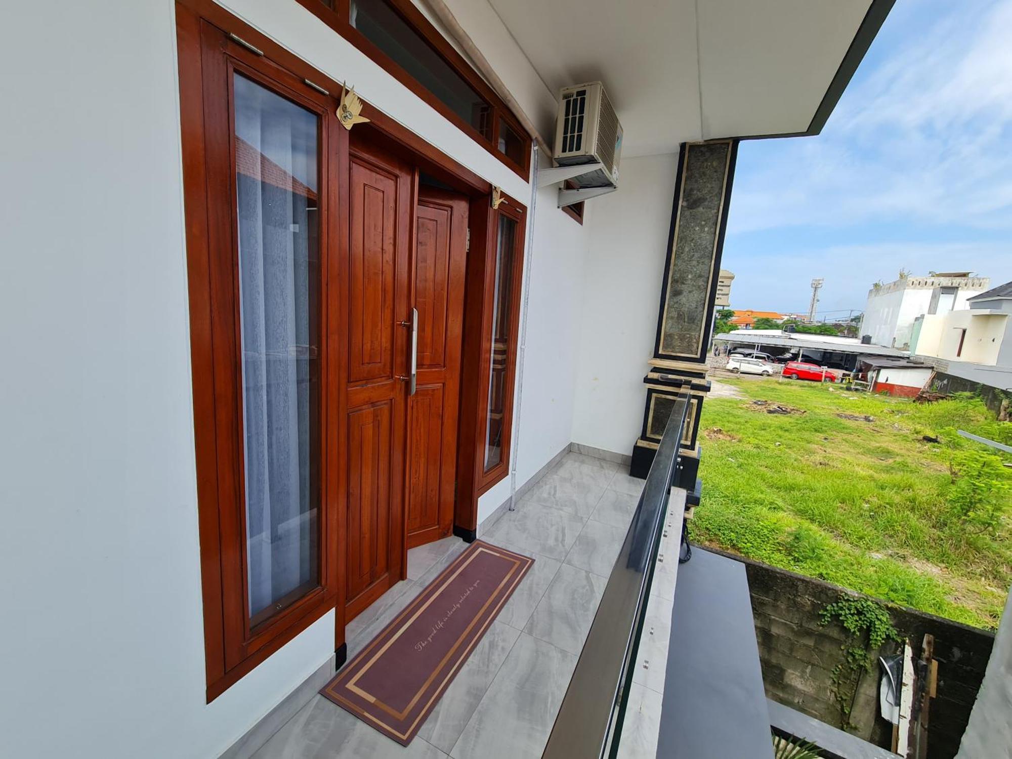 Shin In Bali Hotel Kuta Lombok Exterior foto